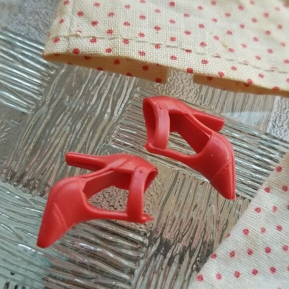 Vintage clothes for b red dress with top and shoes estate sale find - Picture 3 of 9